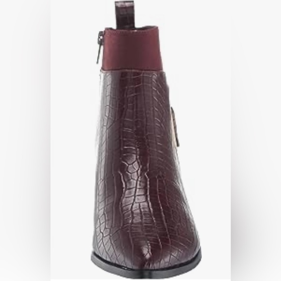 Bella Vita Women’s Elektra li Western Inspired Ankle Booties Sz8.5WW Maroon - Picture 2 of 11